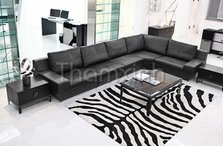 Thảm trải sàn sofa màu đen dành cho người mệnh Thủy